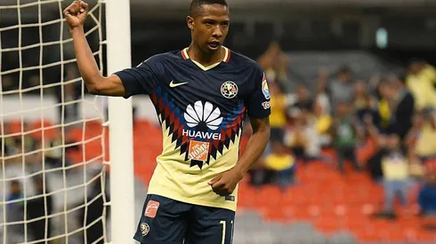 ¿QUÉ LE PASA? El club invirtió mucho dinero en él.