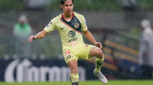 Diego Lainez recibió su primera convocatoria a la selección mayor.
