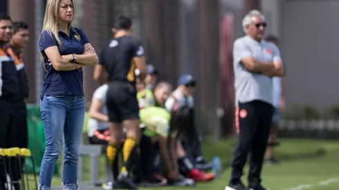 Dávila se disculpó en nombre de las universitarias.