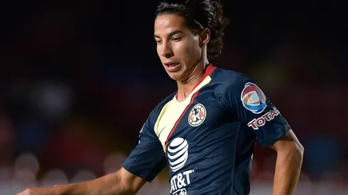 Lainez casi anota un golazo en el Puerto Jarocho.