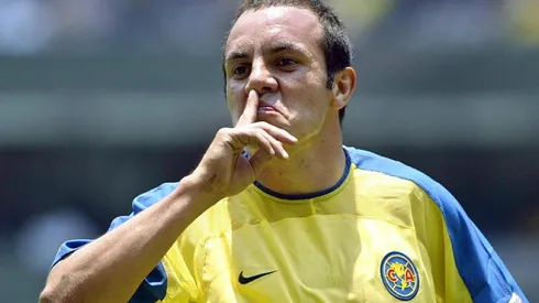 PAÑOS FRÍOS. El 10 no quiere quemar al chavito de 18 años.