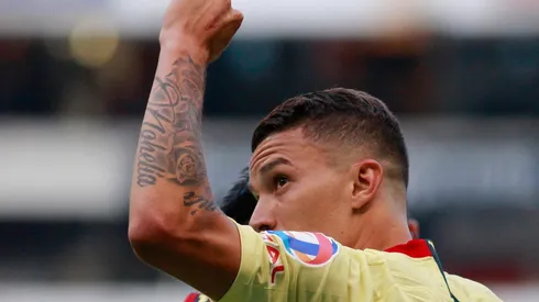 "Gracias Dios por esta victoria": Uribe