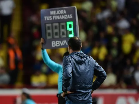 Ex árbitro explica los minutos que agregan en los partidos del América
