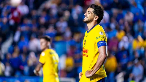 Henry Martín fue suplente en el Clásico Capitalino