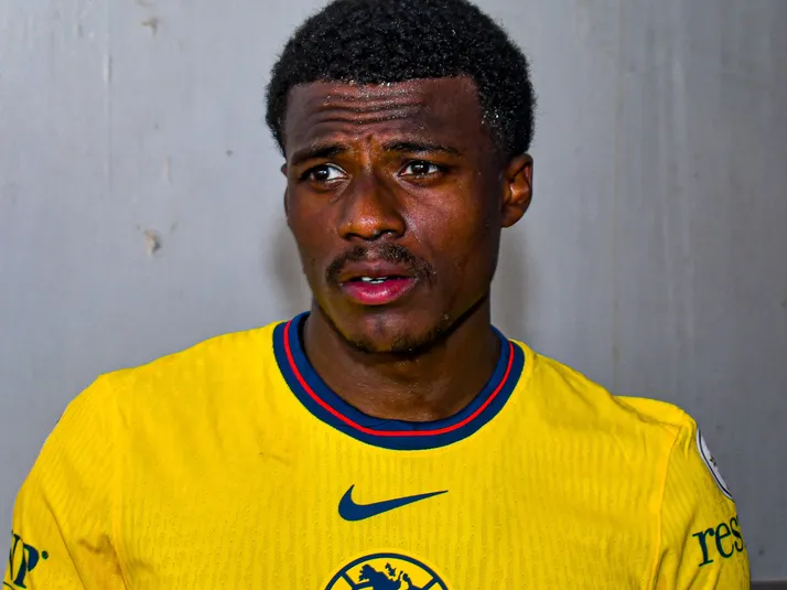 El motivo por el que Javairo Dilrosun habría decidido cambiar de nacionalidad