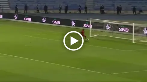 Julián Quiñones hizo el gol más fácil de toda su carrera en la Copa de Arabia