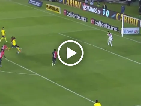Víctor Dávila se estrena con América marcando un golazo ante Atlas