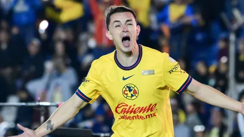 América se arriesgó con Álvaro Fidalgo.