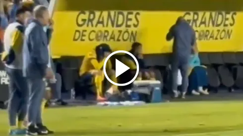 Valdés no salió nada contento del terreno de juego.