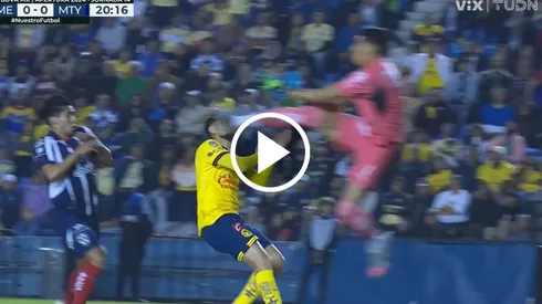 Durísima falta de Andrada contra Valdés.