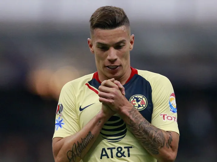 Burlesco mensaje de Mateus Uribe a Chivas antes del Clásico Nacional
