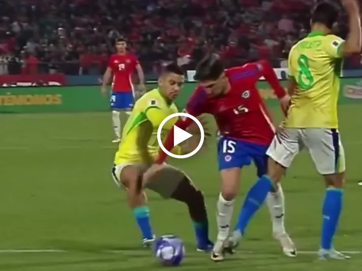 El penal a Diego Valdés no marcado ante Brasil que le costó muy caro a Chile