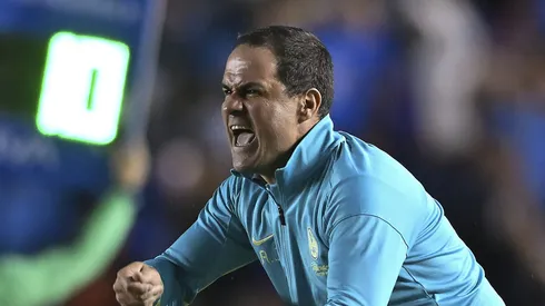 Jardine fue respaldado por leyenda americanista.