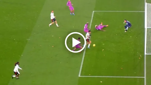 El insólito fallo de Raúl Jiménez ante Wolves, su ex equipo en la Premier League