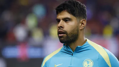 Néstor Araujo podría salir del América