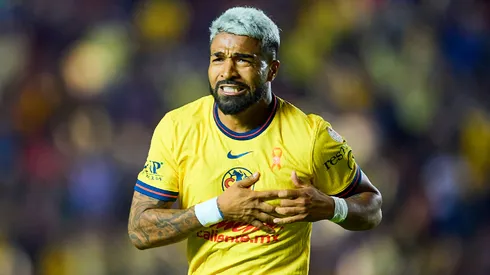 Rodrigo Aguirre tiene un gran respaldo en casa.