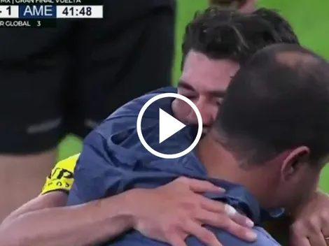 La triste reacción de Henry Martín y el abrazo de André Jardine para consolarlo