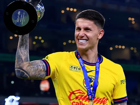 El increíble gesto de Brian Rodríguez con niños de la localidad donde creció