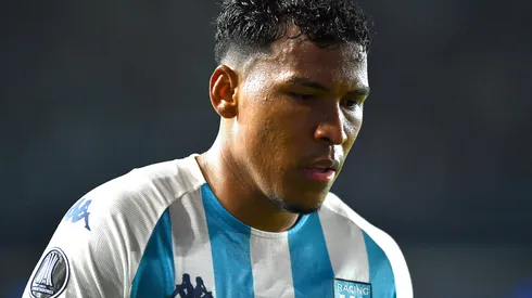 ¿Vuelve? Roger Martínez queda como jugador libre tras jugar con Racing
