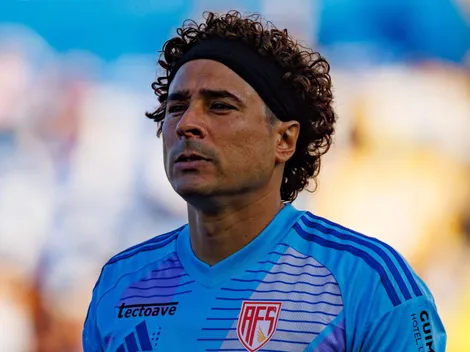 Ochoa sufre una lesión y por eso no juega con el AVS