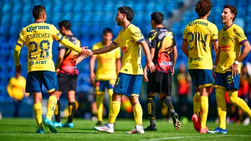 América goleó en su primer amistoso.