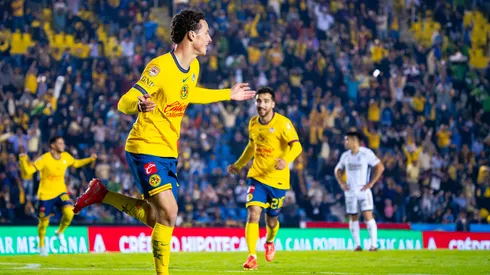 Esteban Lozano se estrena en la Liga MX