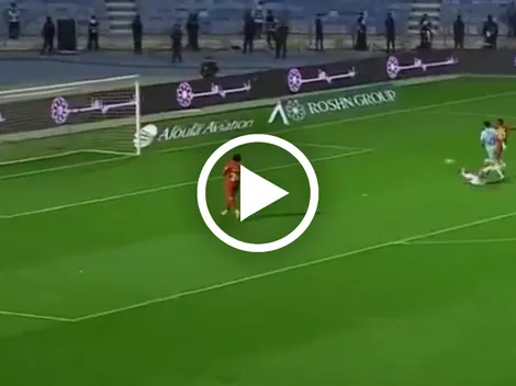 Julián Quiñones marca un golazo eludiendo al portero rival de gran forma