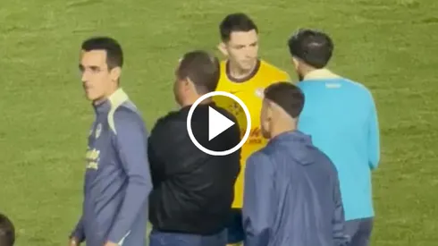 Valdés tomó la iniciativa de un DT.