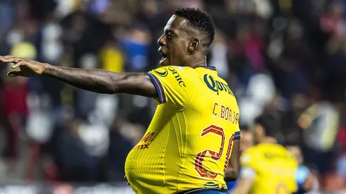 Borja fue reconocido por las Águilas en un día muy especial.