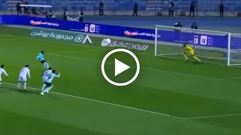 Julián Quiñones volvió a marcar y está más cerca de Cristiano Ronaldo