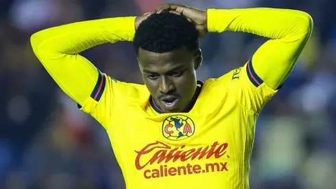 En la cuerda floja del América y a punto de caer.