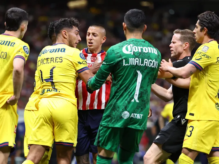 Peleó con Fidalgo y algunos lo ven como futuro refuerzo del América