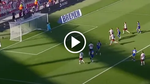 Marchesín no pudo evitar el gol.