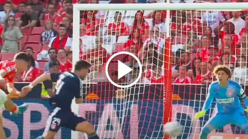 Ochoa recibió una dura goleada