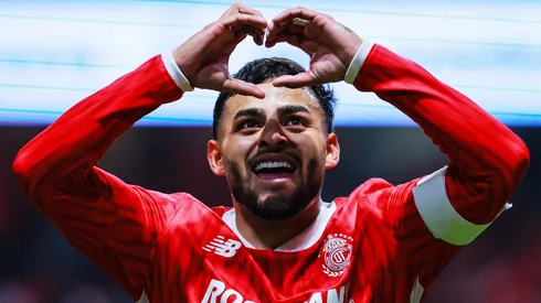 Alexis Vega utilizaría un dorsal histórico en caso de llegar al América