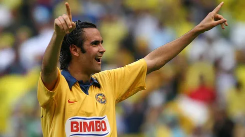 Debutó en América, jugó con Messi y ahora ayuda a jóvenes para ser profesionales