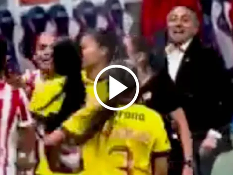 Inaceptable gesto del DT de Chivas contra el América Femenil