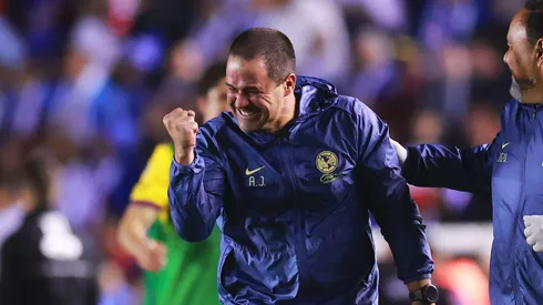 Jardine sabe que debe llegar un refuerzo a esta posición.