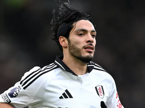 Fulham se anticipa al América y renueva a Raúl Jiménez