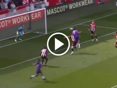 Así fue el golazo de Raúl Jiménez desde la vía aérea ante el Brentford