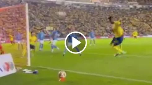 Cristian Borja convirtió un golazo ante Cruz Azul