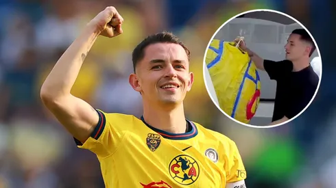 Afición del América hace regalo a Fidalgo.