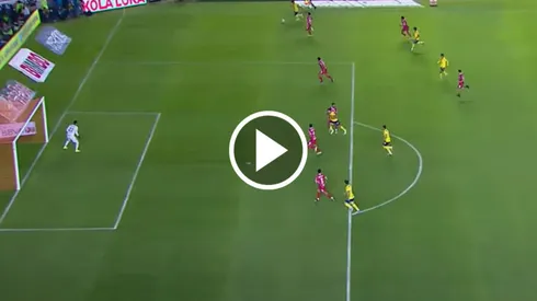 El penal no marcado a Henry Martín en la final de ida ante Toluca