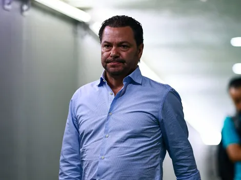 Aunque el América se hunde, Baños sigue firme y la afición explota