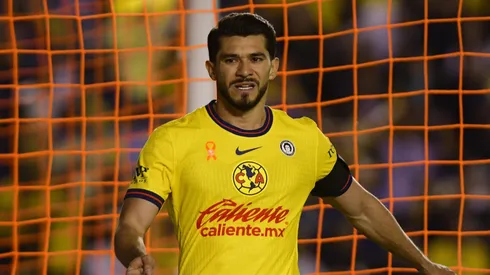 Henry se sometió a estudios y alarmó al americanismo.