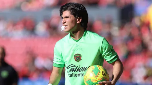 Ralph promete romperla con el América.