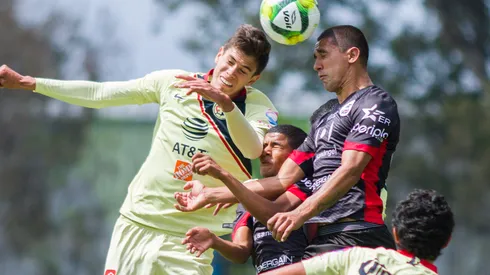 América no pierde de vista la actualidad de sus canteranos.