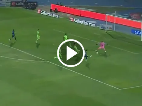 Zendejas se luce en su primer partido con el 10 anotando gol