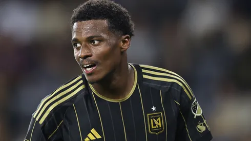 LAFC tendría pésimas noticias para el América sobre Javairo Dilrosun