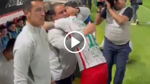 Cristian Calderón protagonizó un emotivo momento con Jardine